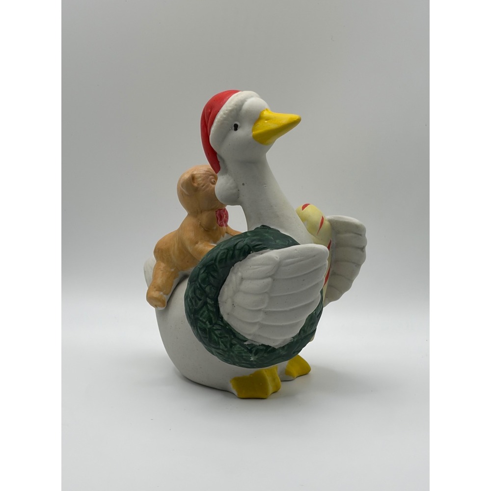 Ahbra Cale Christmas Goose Figurine Hand Painted Ceramic Teddy Bear Wreath 50794